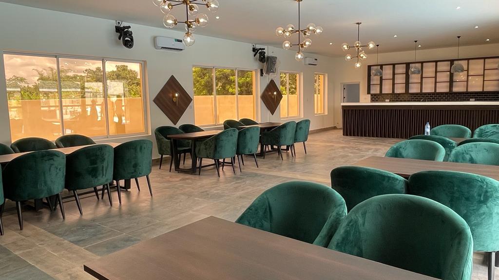 Elegant Lounge and Bar – Night Club in Ado Ekiti, Ekiti (Gallery image 2)