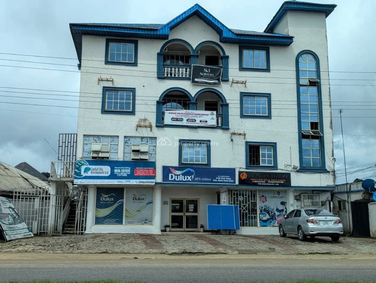 Café D'Angelo Lounge & Nightlife – Night Club in Uyo, Akwa Ibom (Gallery image 5)