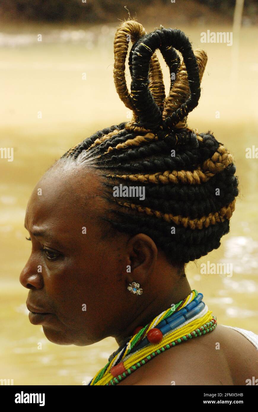 Everythinghairbykikky (Bridal Hair Stylist in Osogbo) - Salon and Barbing in Osogbo