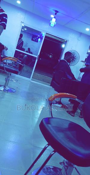 PALMZ UNISEX SALON - Salon and Barbing in Osogbo