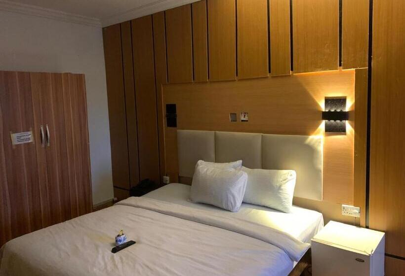 Canada World Event Centre, Fitness & Hotel – Sporting Goods in Benin City, Edo (Gallery image 5)