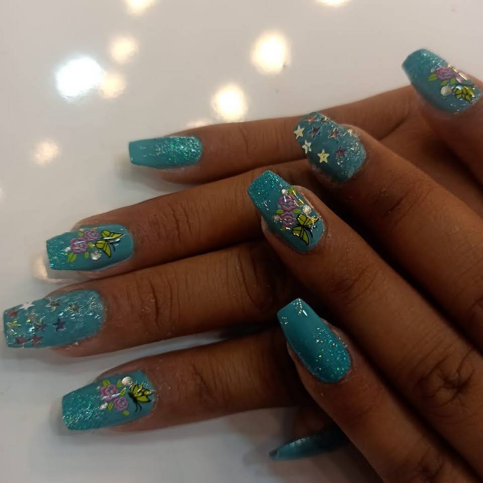 Obstan's Cut Unisex Salon - Salon and Barbing in Asaba