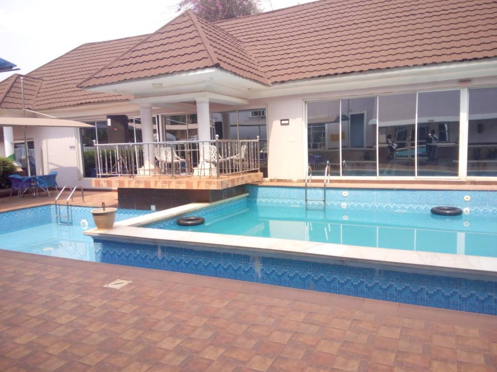 Utopia Suite and Apartment - Hotels and Accommodation in Enugu