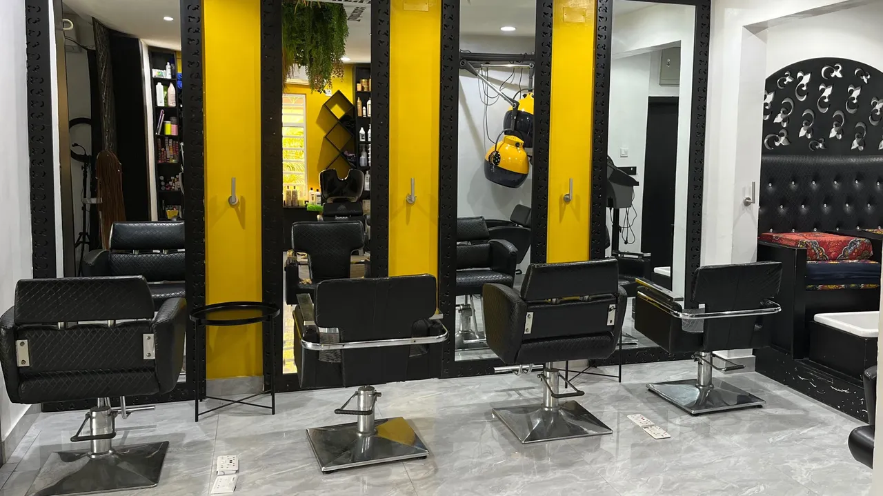 HMB SALON, MAKEUP & SPA – Salon and Barbing in Kaduna, Kaduna (Gallery image 2)