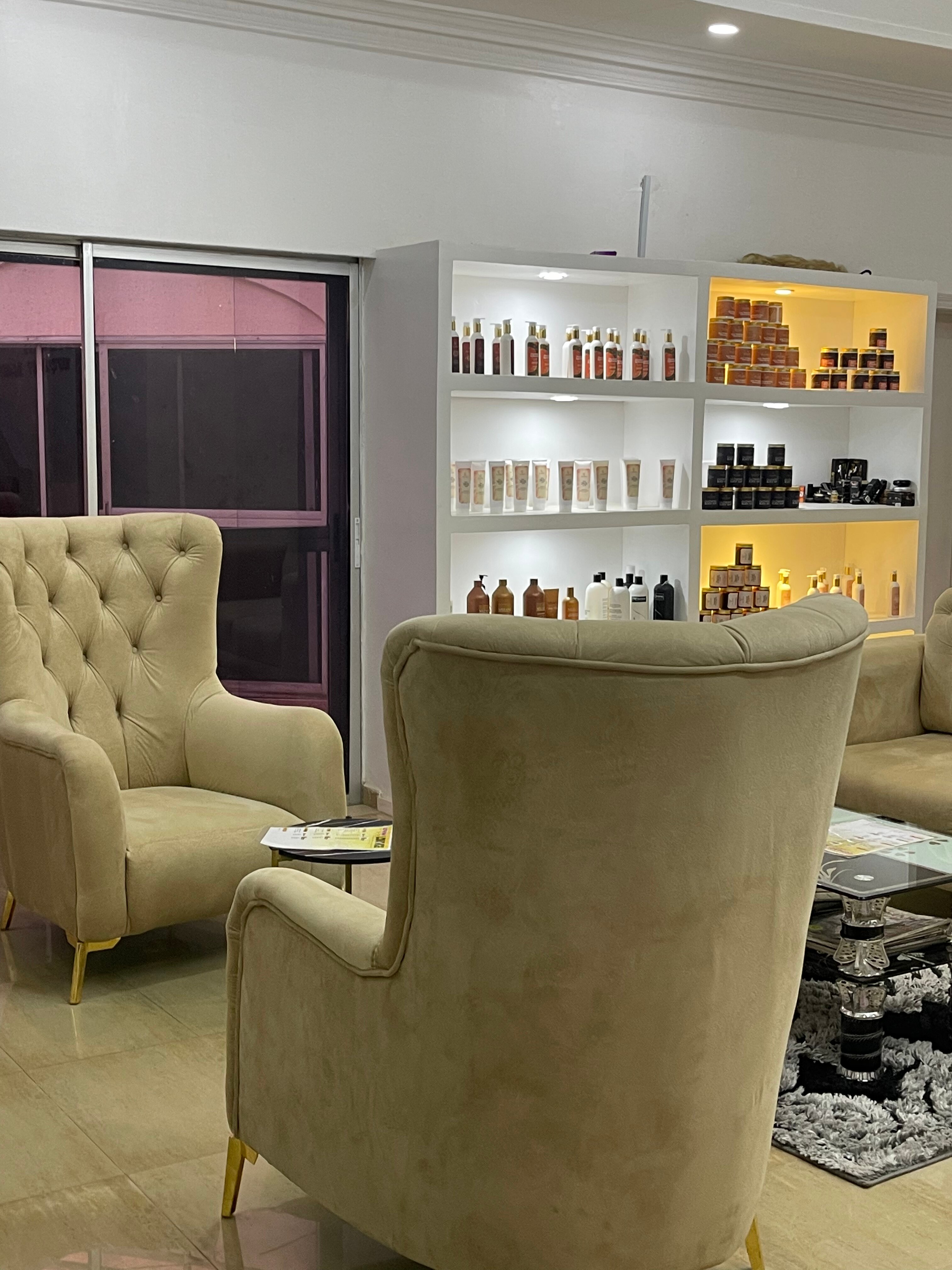 DUPANAH WORLD OF BEAUTY – Beauty and Skincare in Kaduna, Kaduna (Gallery image 2)
