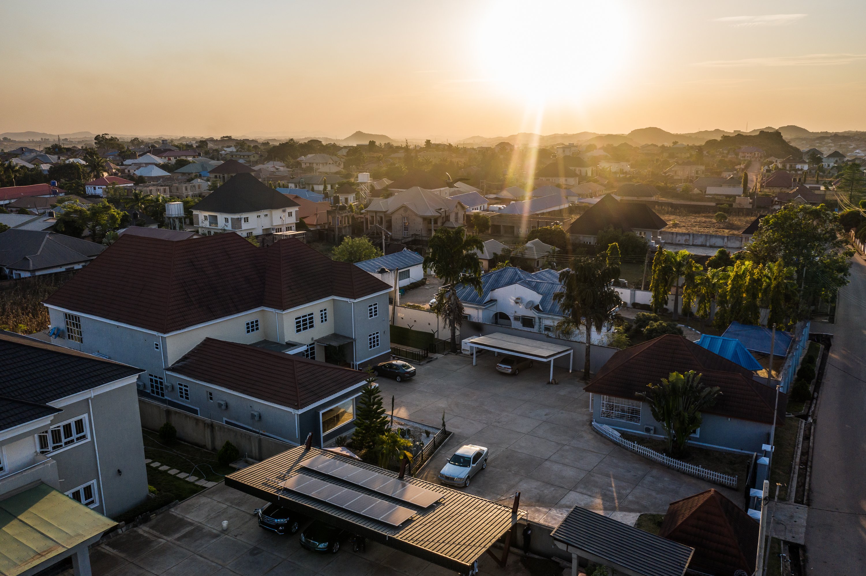 Crest Hotel - Hotels and Accommodation in Jos