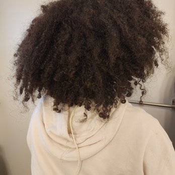 Richmond Beauty & Hair Studio - Salon and Barbing in Minna