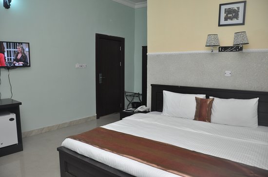 Houzz of Niffy Skincare & Spa – Beauty and Skincare in Akure, Ondo