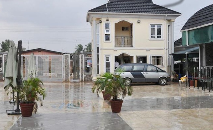 Bay Specialist Hospital – Hospital and Clinic in Minna, Niger (Gallery image 3)