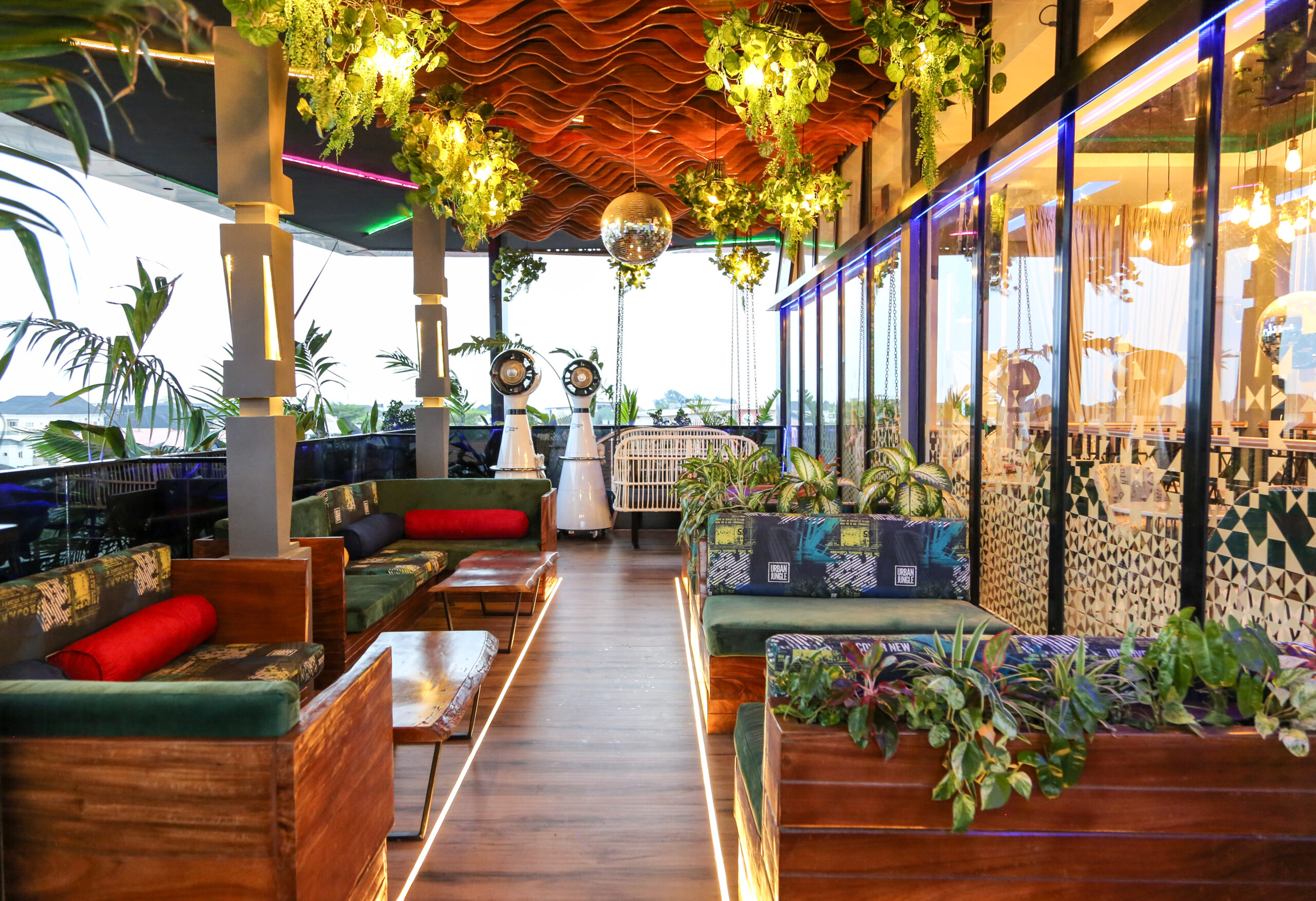 S. Twinkles Restaurant – Restaurants in Damaturu, Yobe (Gallery image 5)