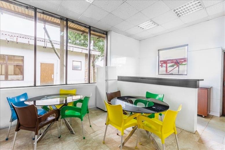 Hairgicians Hub – Salon and Barbing in Port Harcourt, Rivers (Gallery image 3)