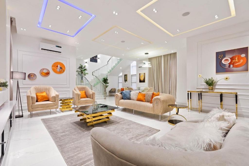 DelMor Shortlet Apartments. Pleasant apartment with AC in lively Lekki – Hotels and Accommodation in Lekki, Lagos (Gallery image 5)