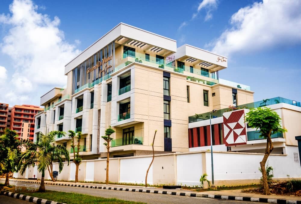 Sujimoto Residence - Luxury Shortlet Apartment | Ikoyi Lagos - Hotels and Accommodation in Banana Island