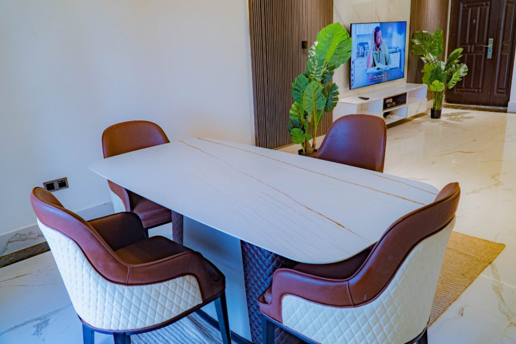 Sujimoto Residence - Luxury Shortlet Apartment | Ikoyi Lagos – Hotels and Accommodation in Banana Island, Lagos (Gallery image 4)