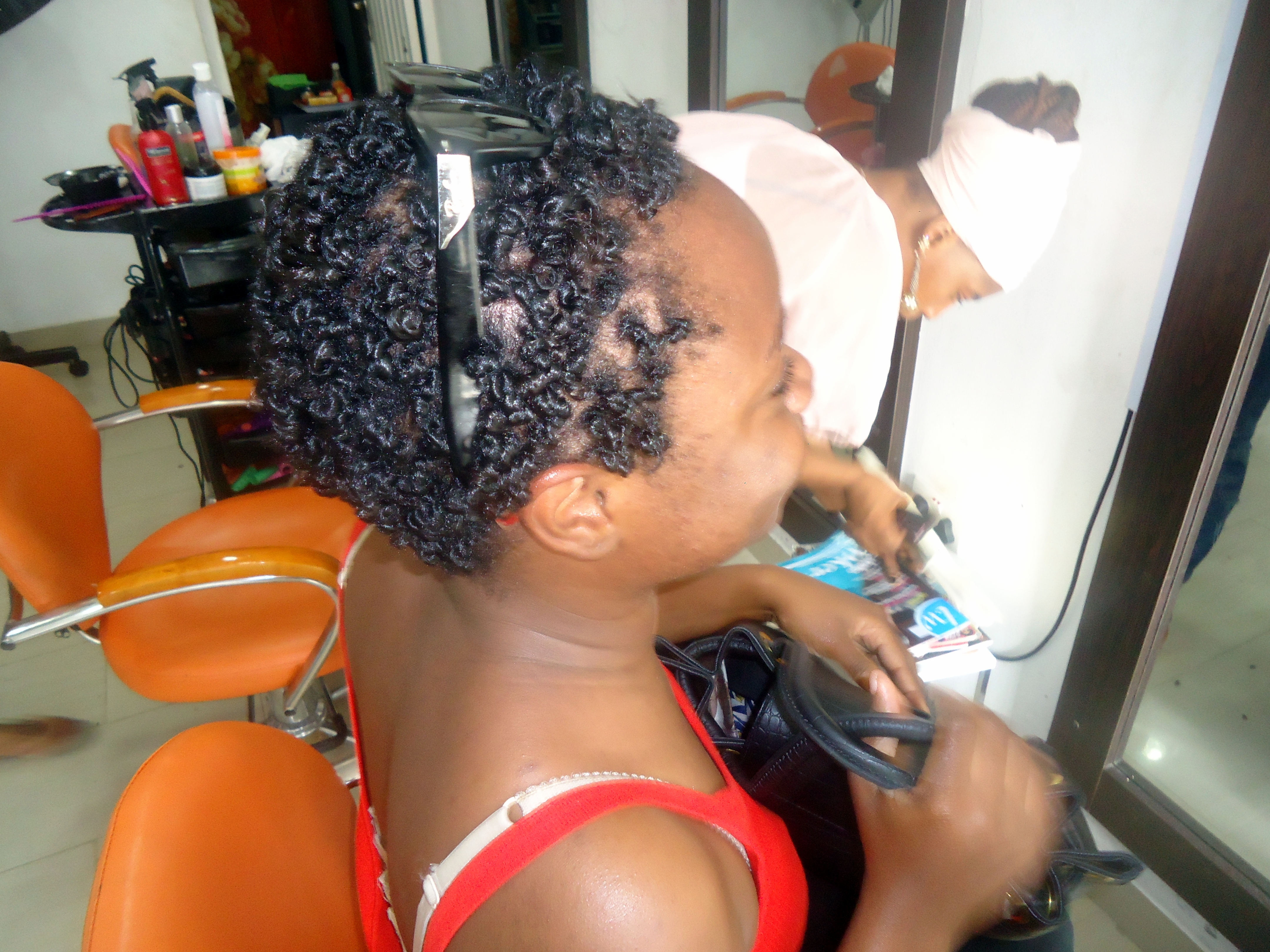 KLS Natural Beauty Bar – Salon and Barbing in Lekki, Lagos (Gallery image 5)