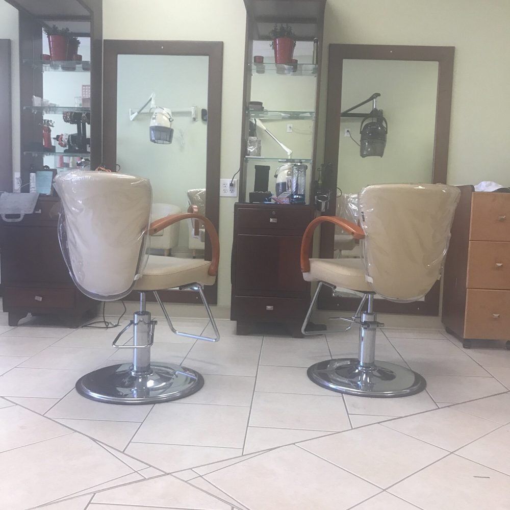 Ray unisex salon & game shop – Salon and Barbing in Lokoja, Kogi (Gallery image 2)