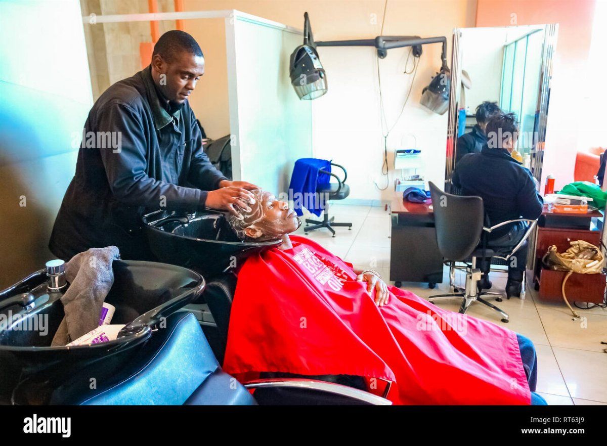 Otentik Beauty Salon – Beauty and Skincare in Lokoja, Kogi (Gallery image 2)