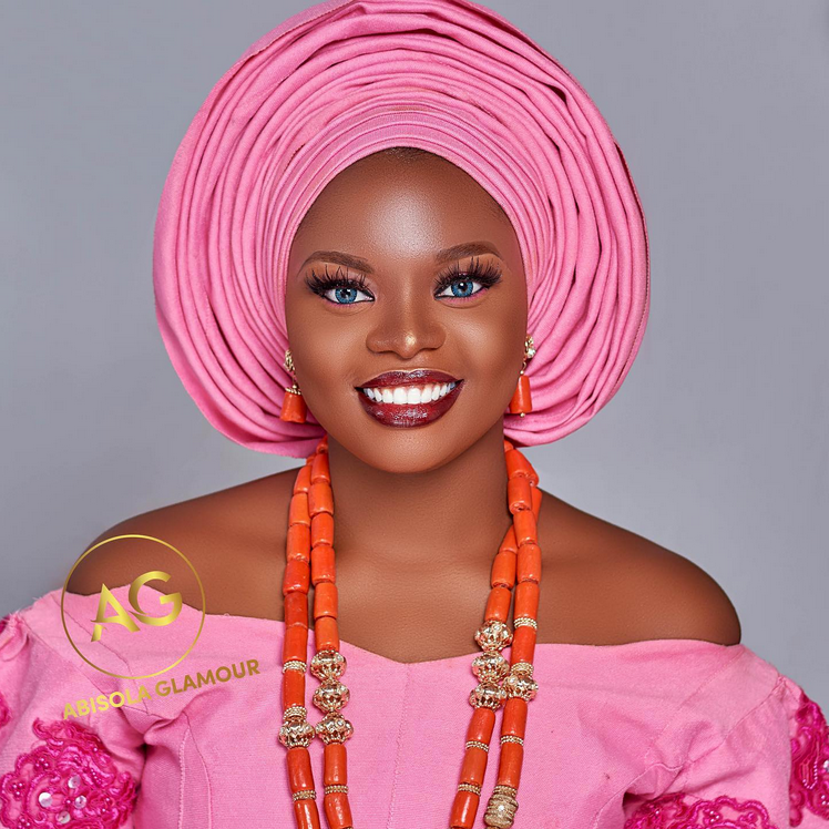 Image of Abisola_glamour