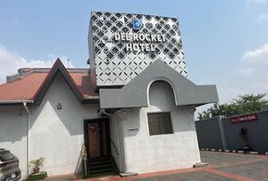 Dee Rocket – Hotels and Accommodation in Ibadan, Oyo