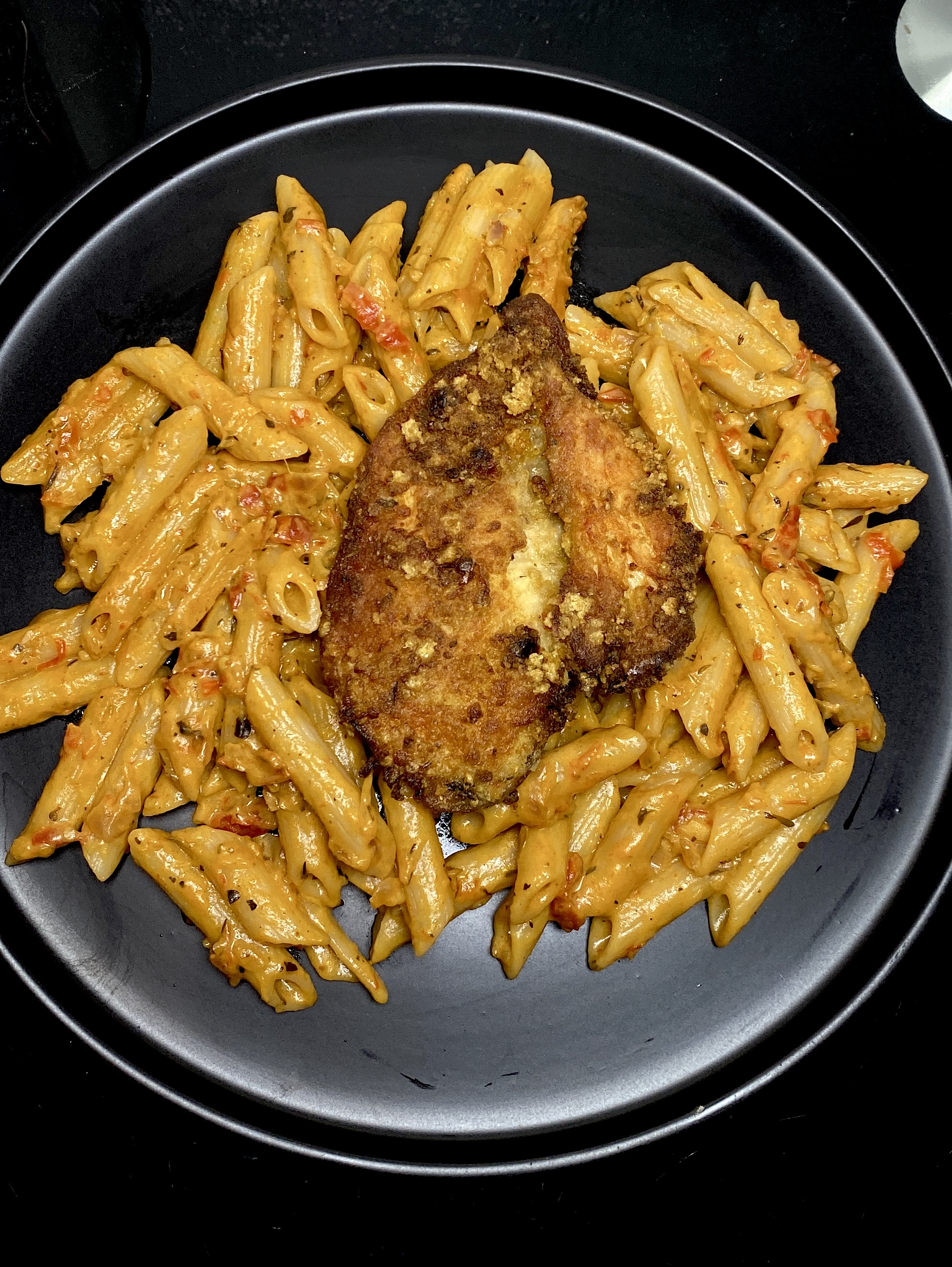 Spicy Creamy Penne Pasta